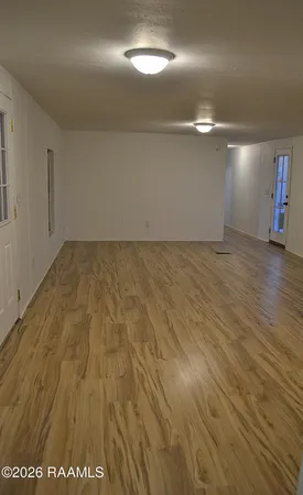 $1,000 | 1169 Breaux Bridge, Unit B, Breaux Bridge, LA 70517