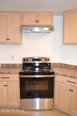 $1,000 | 1169 Breaux Bridge, Unit B, Breaux Bridge, LA 70517