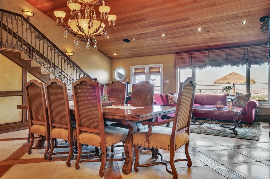 16 Saddle Road Rancho Palos Verdes, CA 90275 - Photo 17 of 72