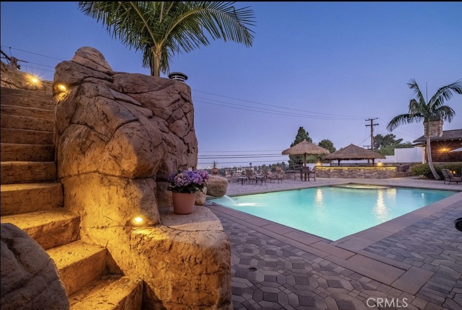 16 Saddle Road Rancho Palos Verdes, CA 90275 - Photo 3 of 72