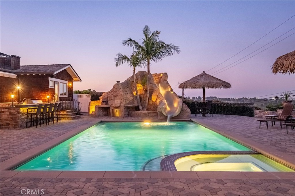 16 Saddle Road Rancho Palos Verdes, CA 90275 - Photo 4 of 72