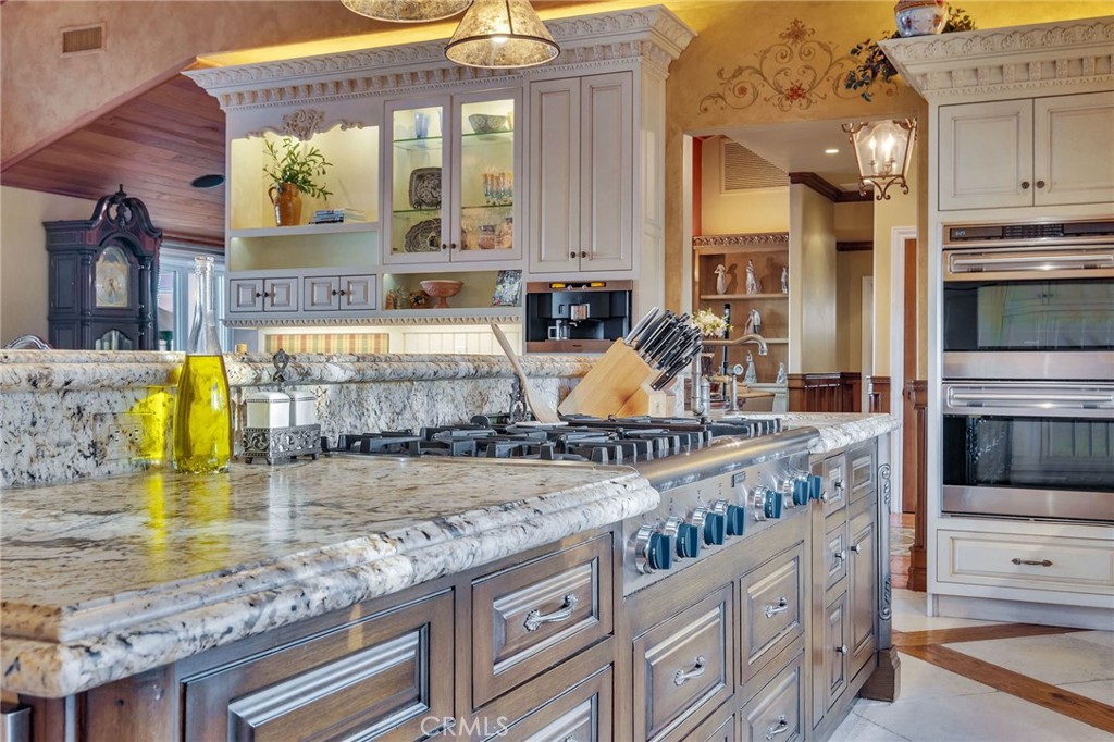 16 Saddle Road Rancho Palos Verdes, CA 90275 - Photo 8 of 72