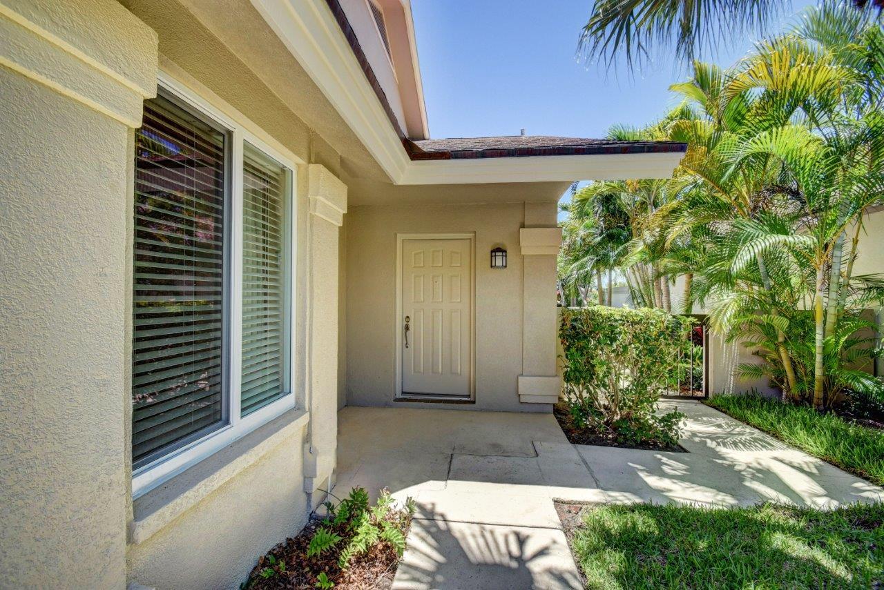 225 Ridge Road Jupiter, FL 33477 - Photo 3 of 29 Virtuals1 (4)