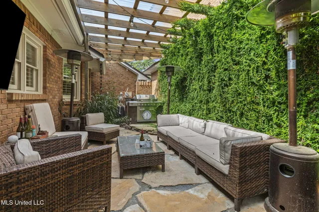 $450,000 | 203 Winter Teal Court, Madison, MS 39110