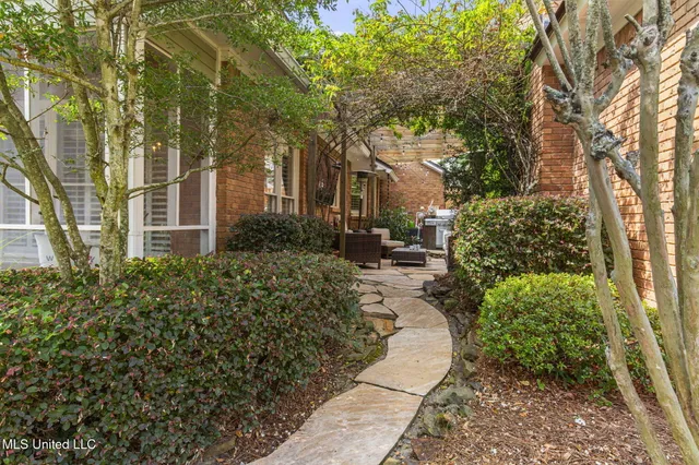 $450,000 | 203 Winter Teal Court, Madison, MS 39110