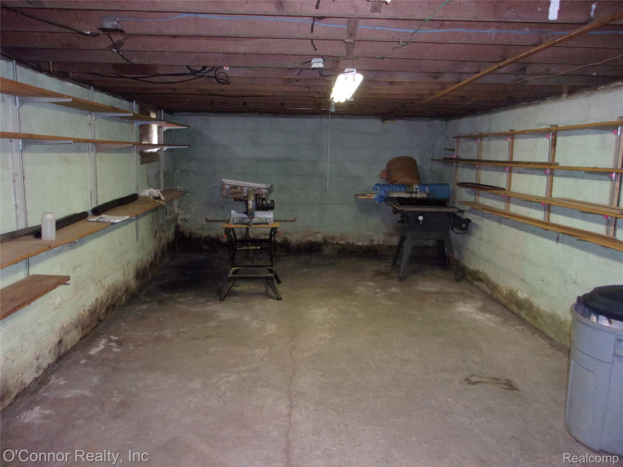 5450 Sheridan Line Road Croswell, MI 48422 - Photo 14 of 24 100_0178.JPG