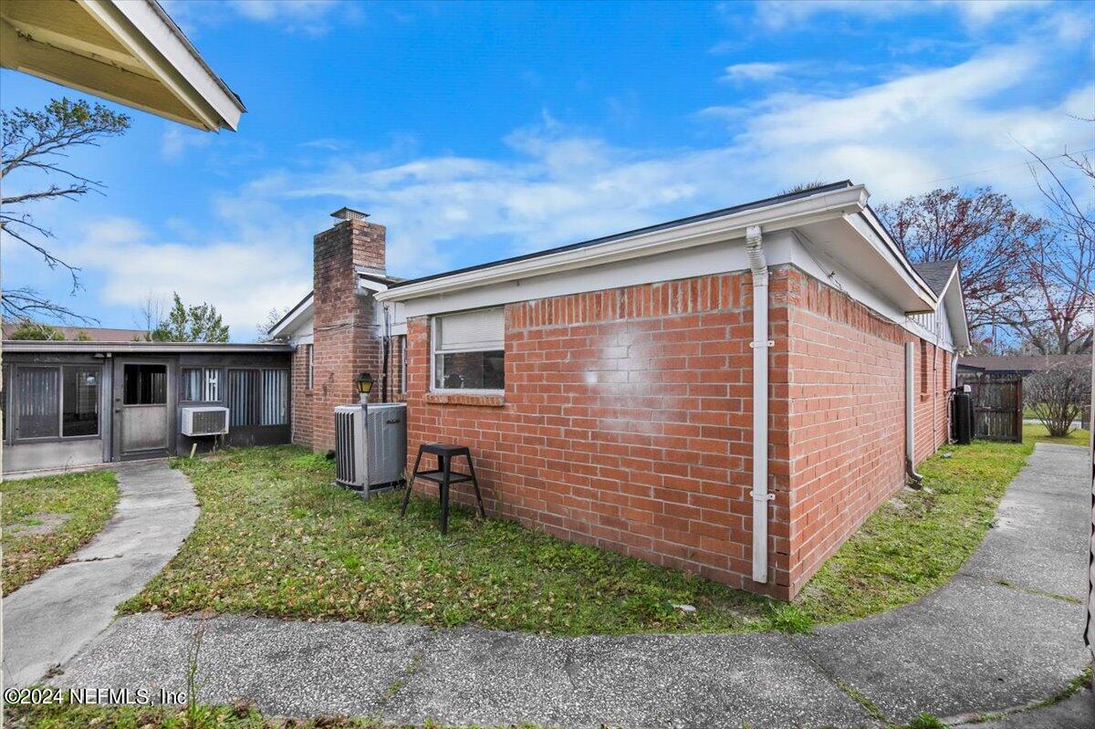4931 Foxboro Road Jacksonville, FL 32208 - Photo 31 of 32 31-4931 Foxboro Rd (32)