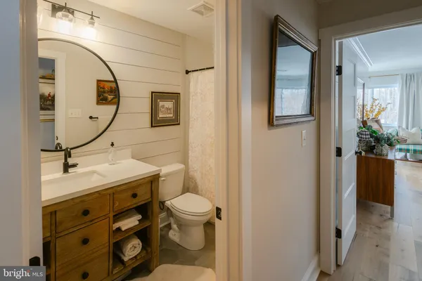 $12,000 | 13230 Falls Road, Cockeysville, MD 21030