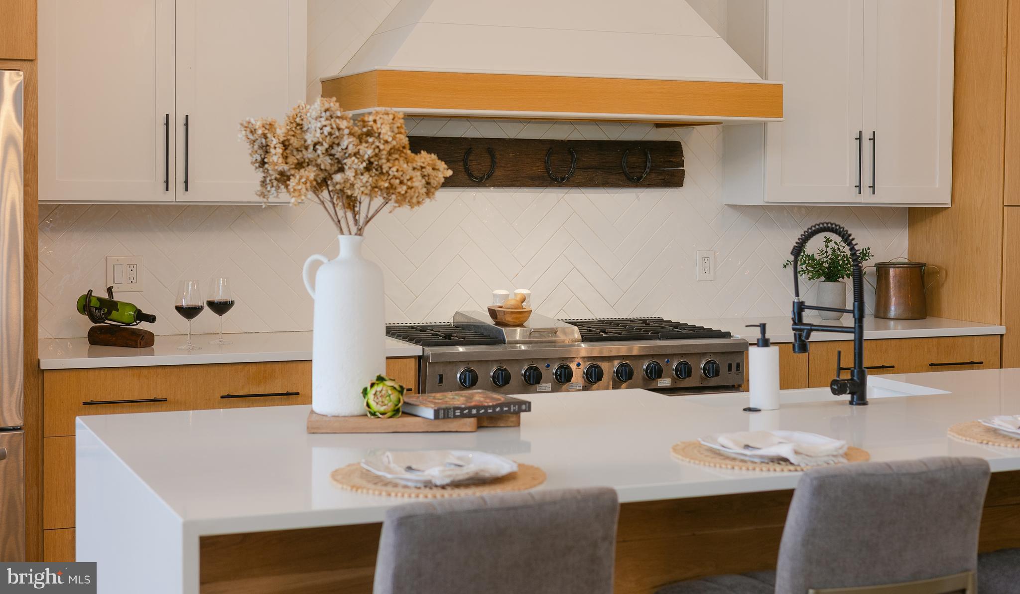 13230 Falls Road Cockeysville, MD 21030 - Photo 15 of 107