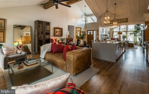 $12,000 | 13230 Falls Road, Cockeysville, MD 21030