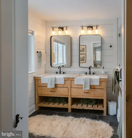 $12,000 | 13230 Falls Road, Cockeysville, MD 21030