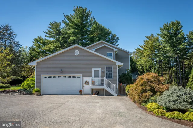 $1,050,000 | 3889 Gamber Road, Finksburg, MD 21048