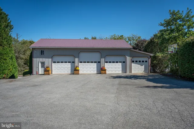 $1,050,000 | 3889 Gamber Road, Finksburg, MD 21048