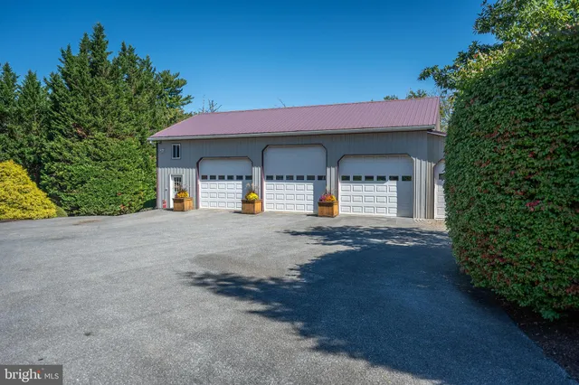 $1,050,000 | 3889 Gamber Road, Finksburg, MD 21048