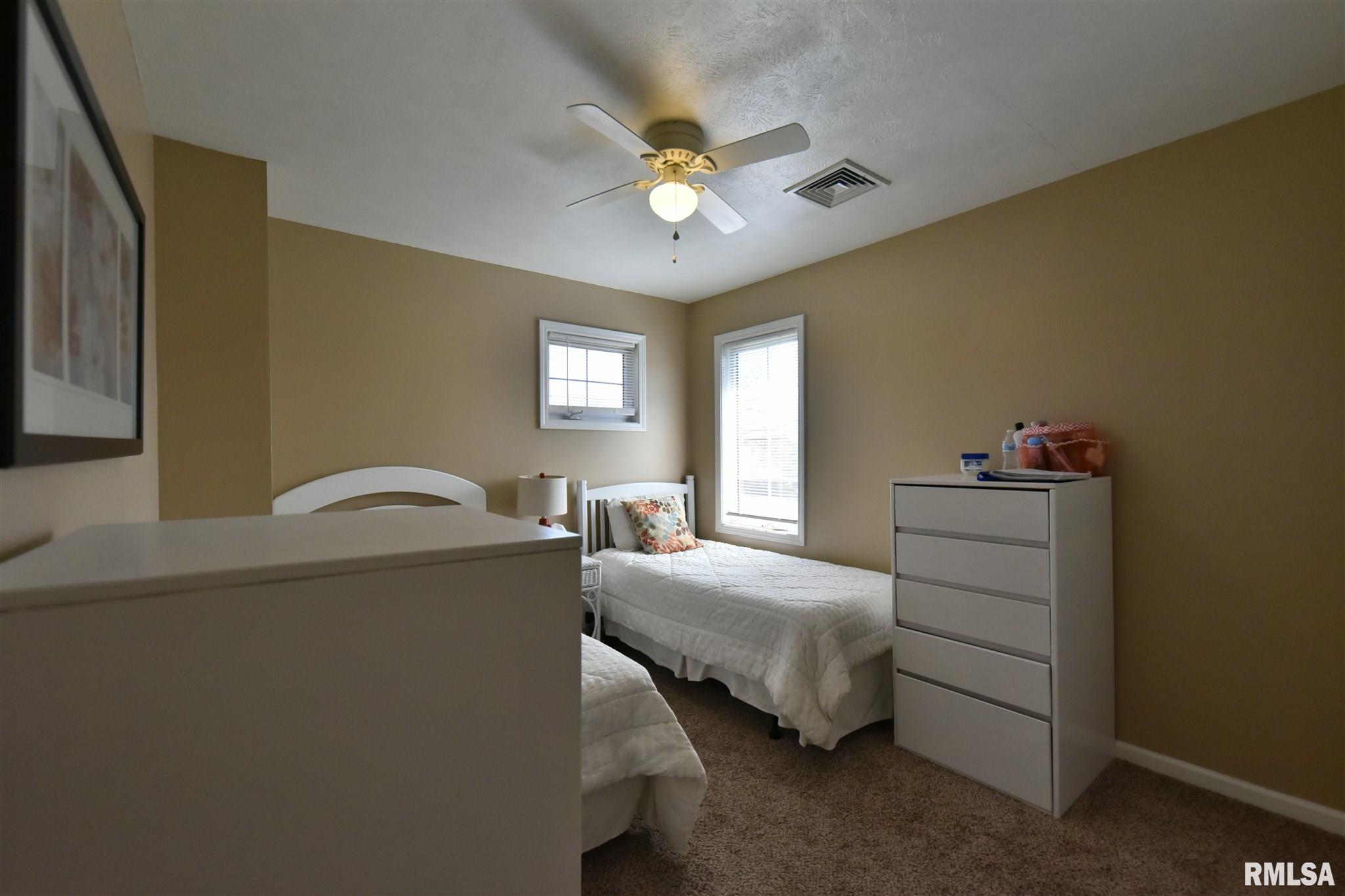 1504 East Reynolds Street Springfield, IL 62702 - Photo 19 of 27