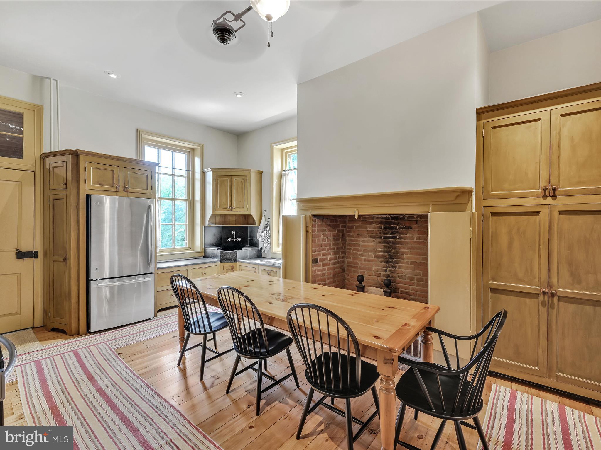 16 South Millbach Road Newmanstown, PA 17073 - Photo 13 of 65 Eat-In-Kitchen