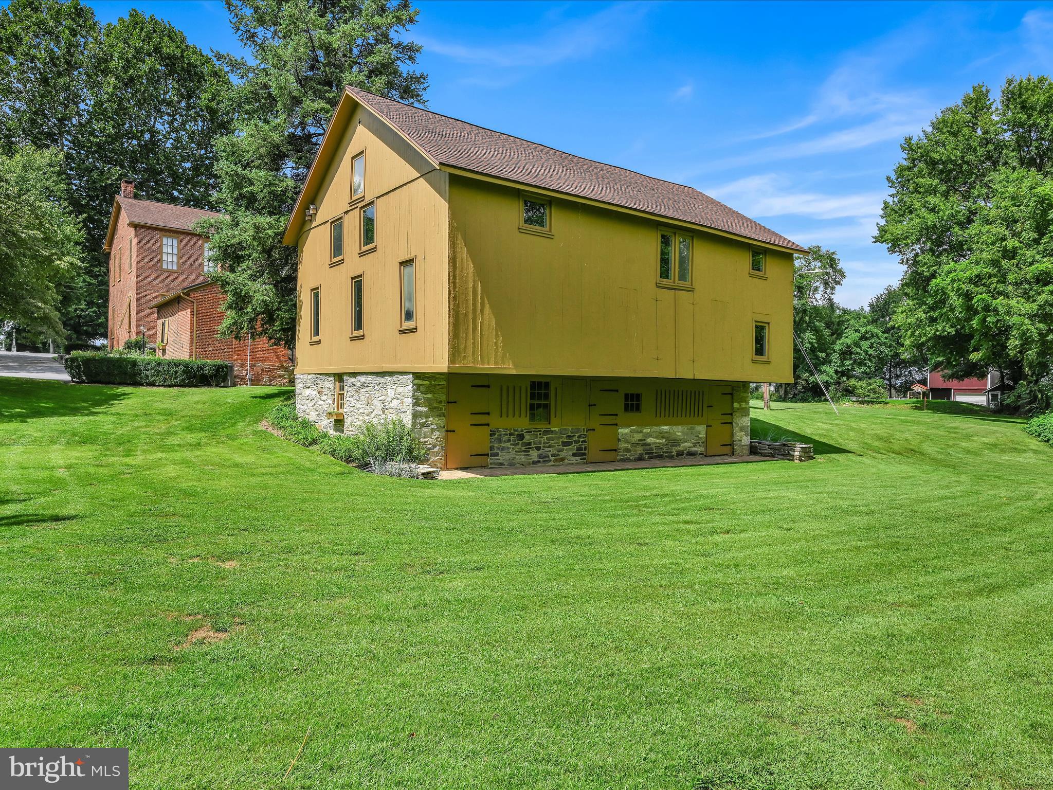 16 South Millbach Road Newmanstown, PA 17073 - Photo 45 of 65 Barn