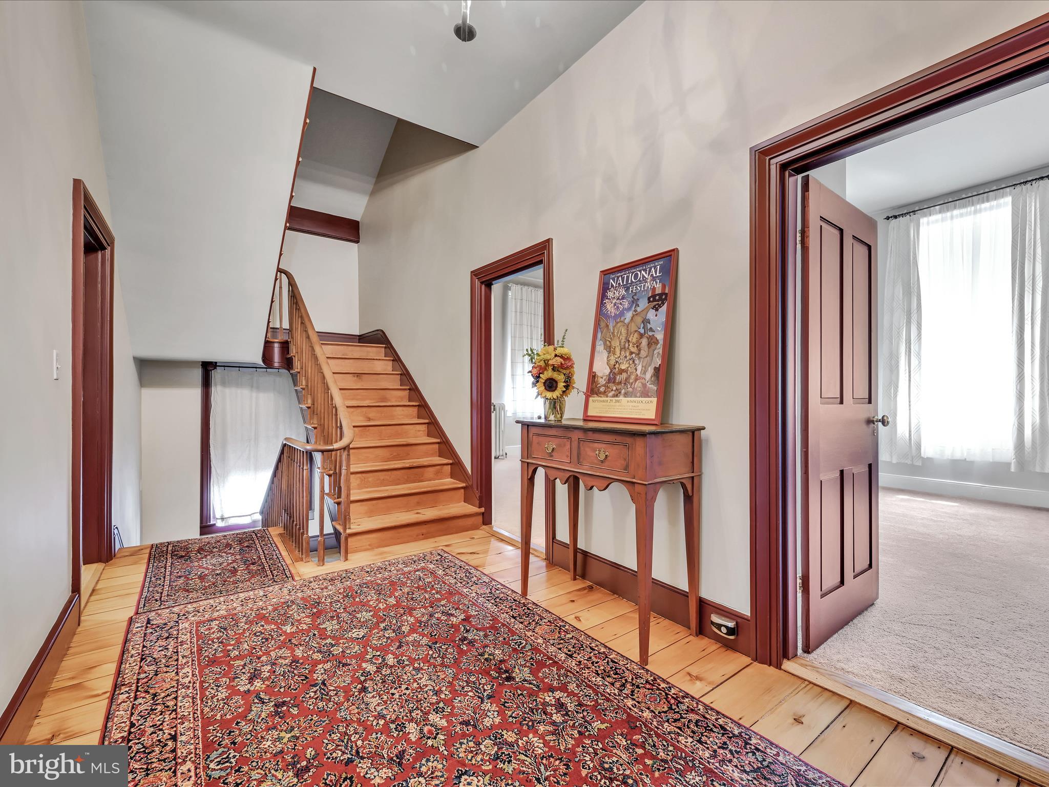 16 South Millbach Road Newmanstown, PA 17073 - Photo 7 of 65 Foyer
