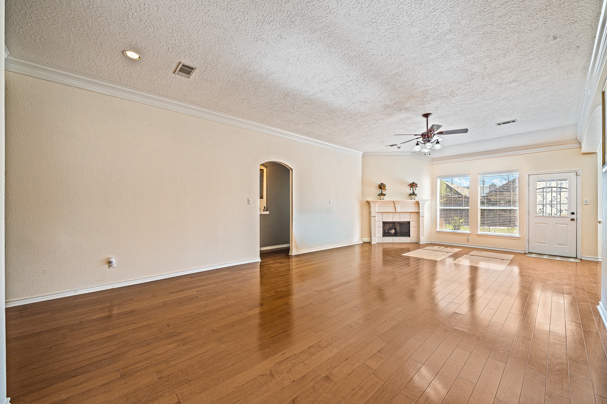 15727 Schumann Lane Houston, TX 77083 - Photo 13 of 27