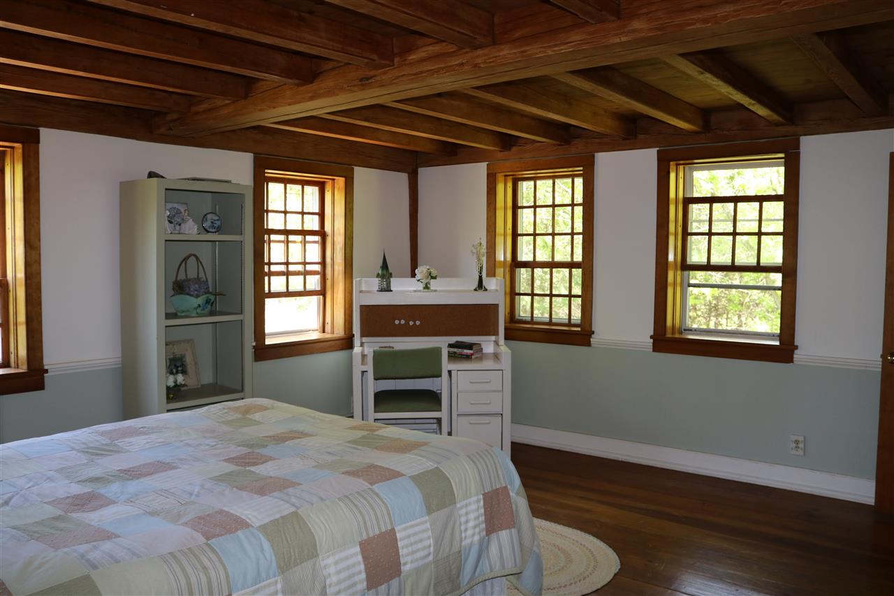 909 Leland Road Salisbury, VT 05769 - Photo 16 of 35
