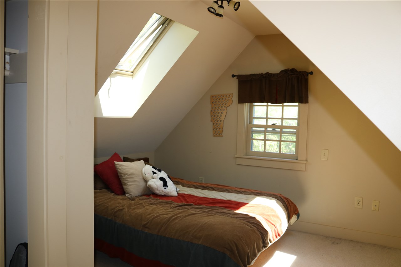 909 Leland Road Salisbury, VT 05769 - Photo 18 of 35