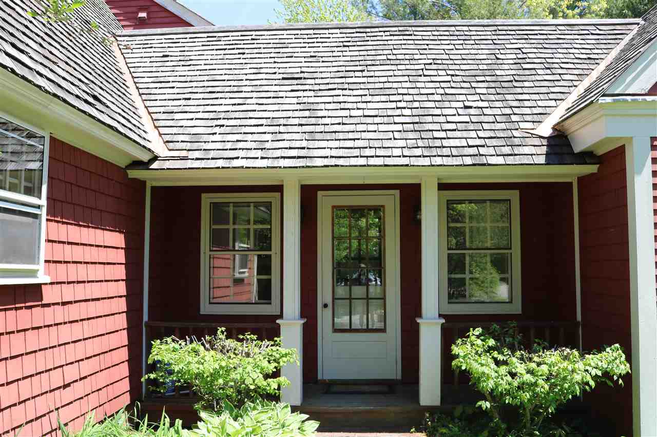 909 Leland Road Salisbury, VT 05769 - Photo 3 of 35