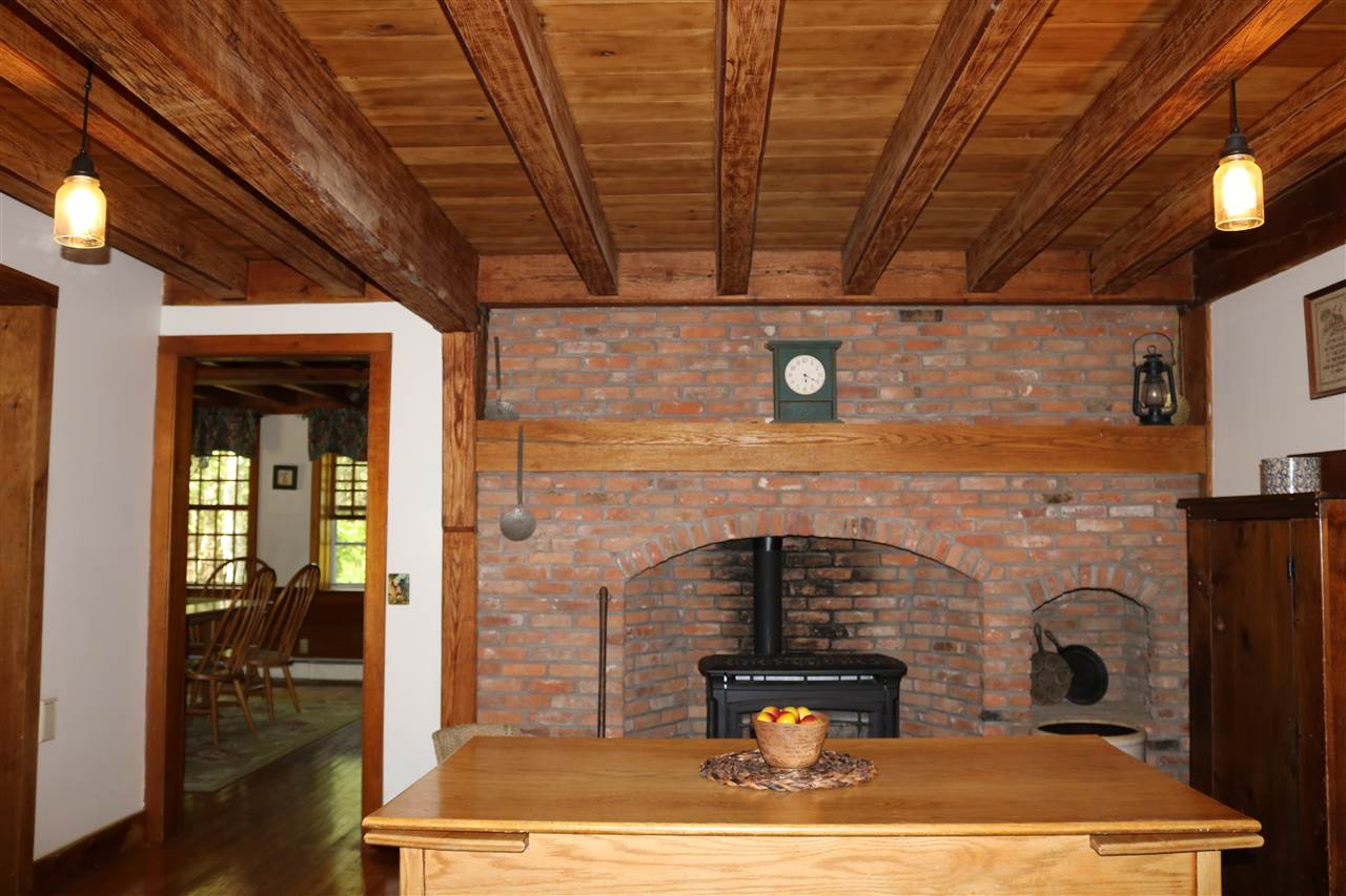 909 Leland Road Salisbury, VT 05769 - Photo 7 of 35