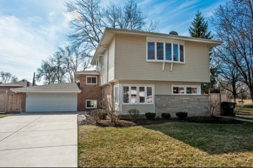 2519 Harrison Street Glenview, IL 60025 - Photo 1 of 10 a front view of a house with garden