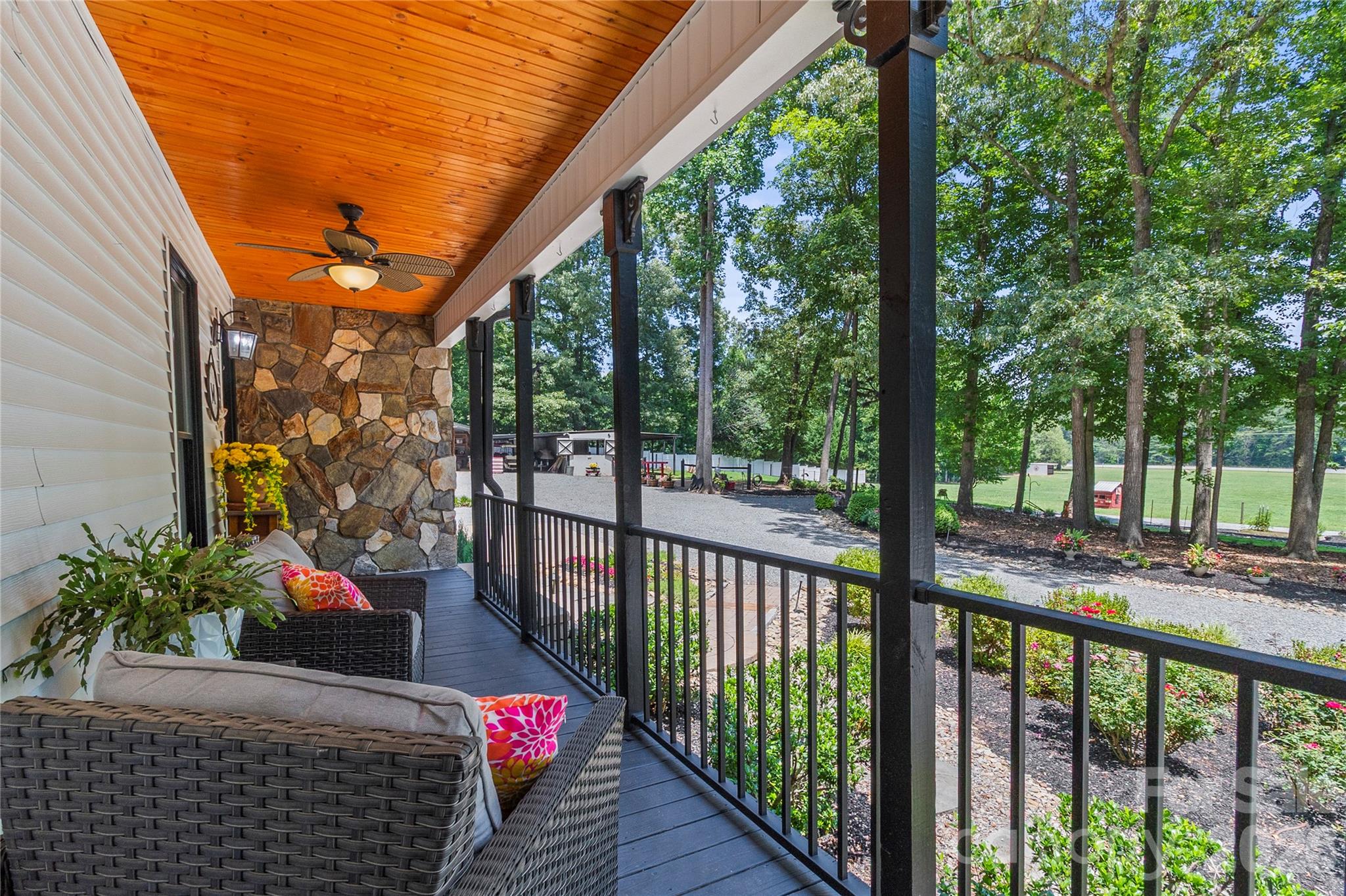 384 Rankin Hill Road Troutman, NC 28166 - Photo 5 of 48