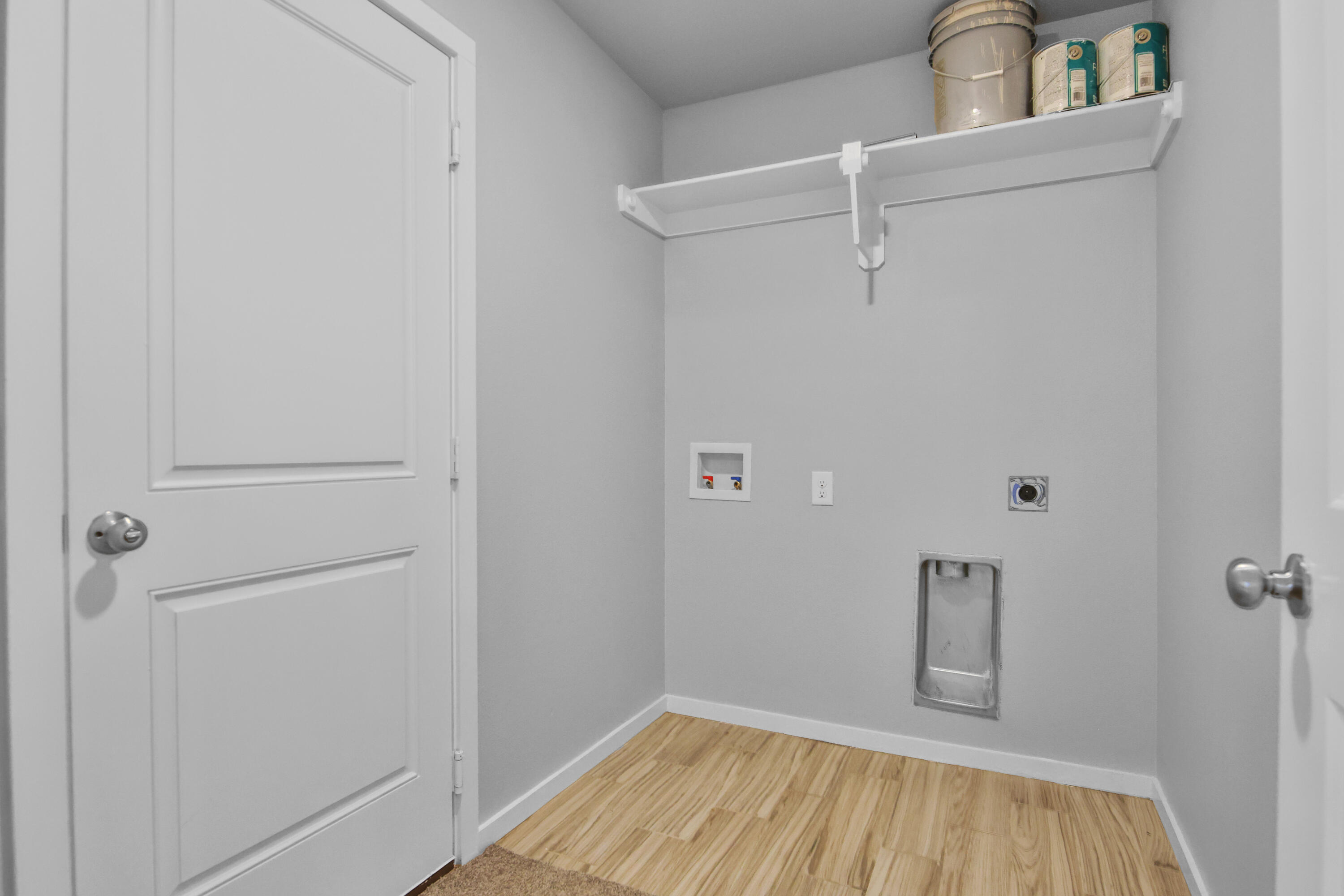 7526 104th Street Lubbock, TX 79424 - Photo 24 of 28 a view of a room with wooden floor