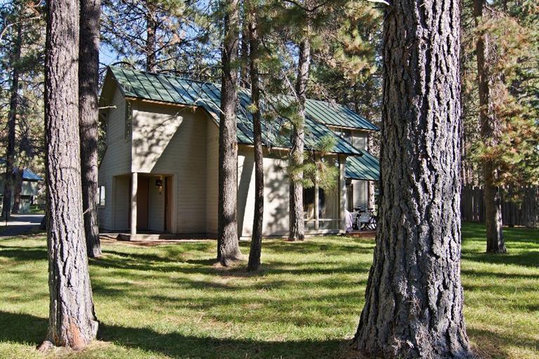 28 Ranch Cabin Road Sunriver, OR 97707 - Photo 14 of 15 Additional Photo