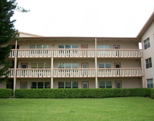 216 Mansfield F, Unit 216 Boca Raton, FL 33434 - Photo 1 of 24 Primary Photo