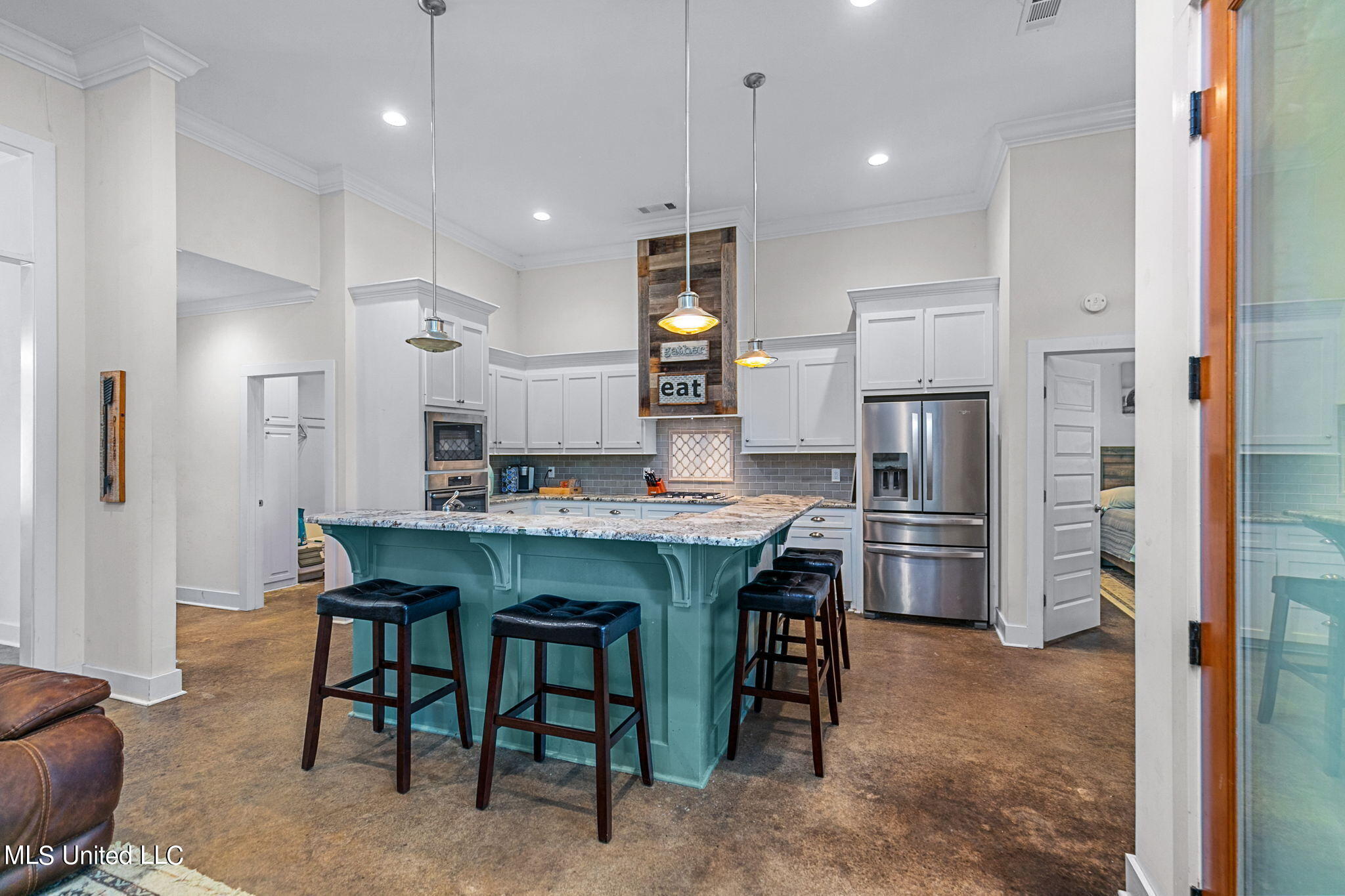 324 Cypress Creek Road Brandon, MS 39047 - Photo 8 of 33 15-web-or-mls-324 Cypress Creek-15