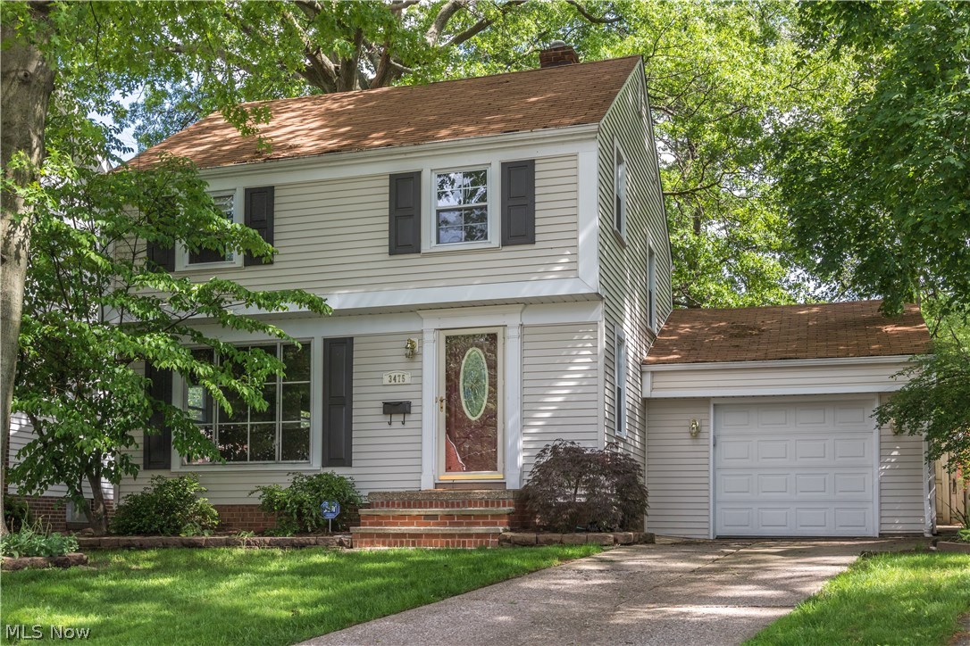 3475 Doris Road Cleveland, OH 44111 - Photo 1 of 26 Gallery Image 1