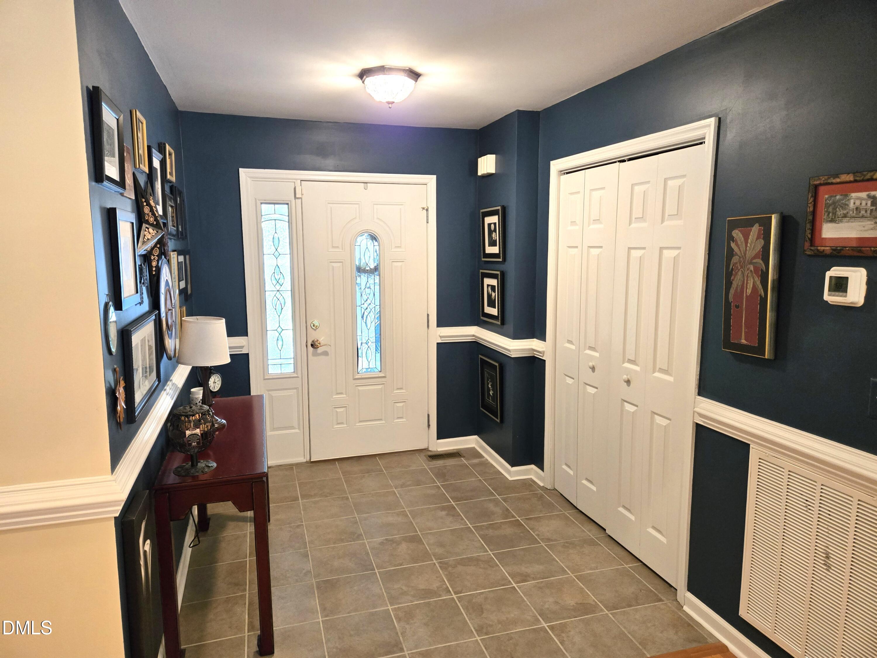 10249 State Rte 903 Bracey, VA 23919 - Photo 11 of 23 10249 Hwy 93 Foyer