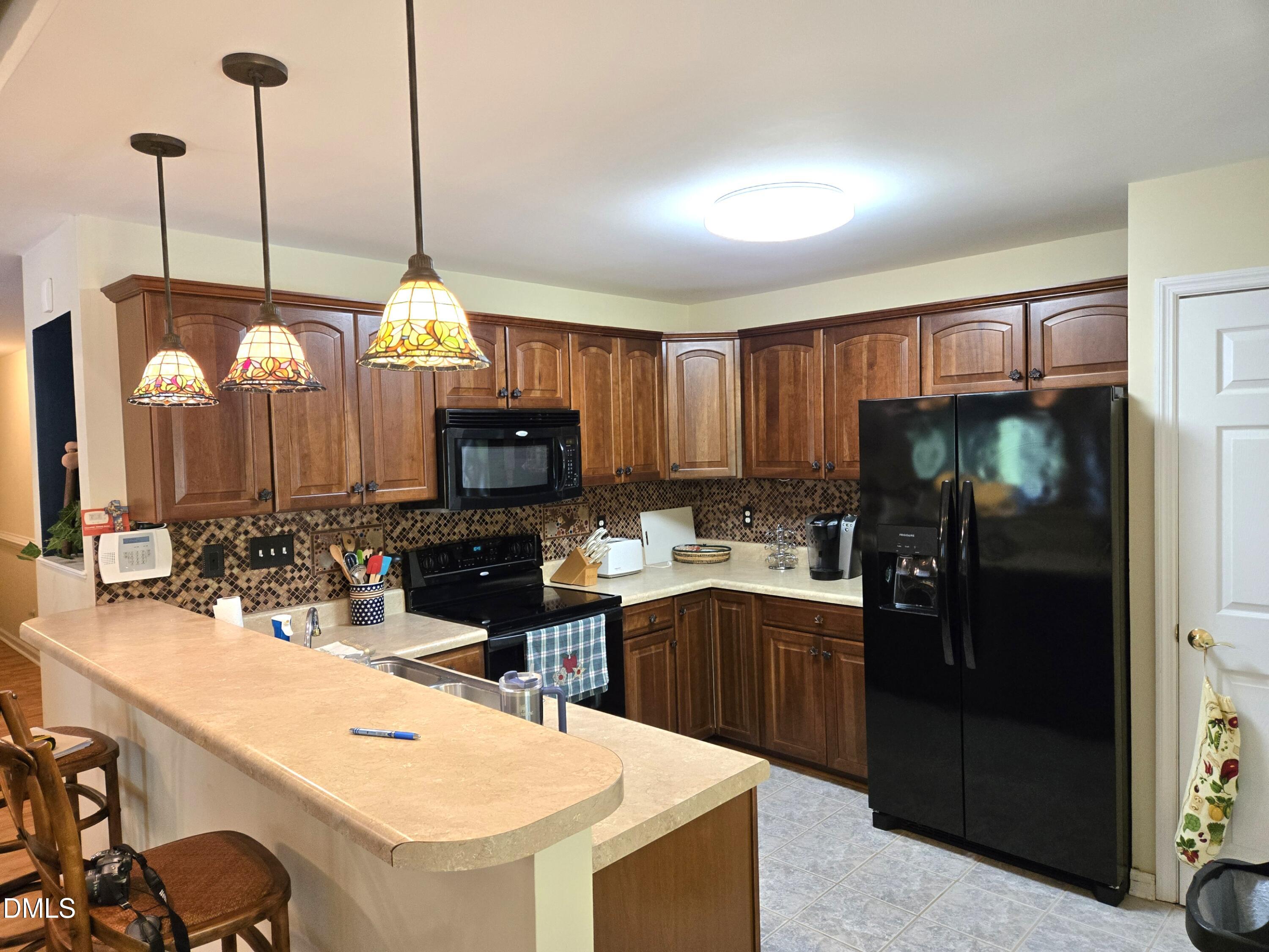 10249 State Rte 903 Bracey, VA 23919 - Photo 9 of 23 10249 Hwy 93 Kitchen