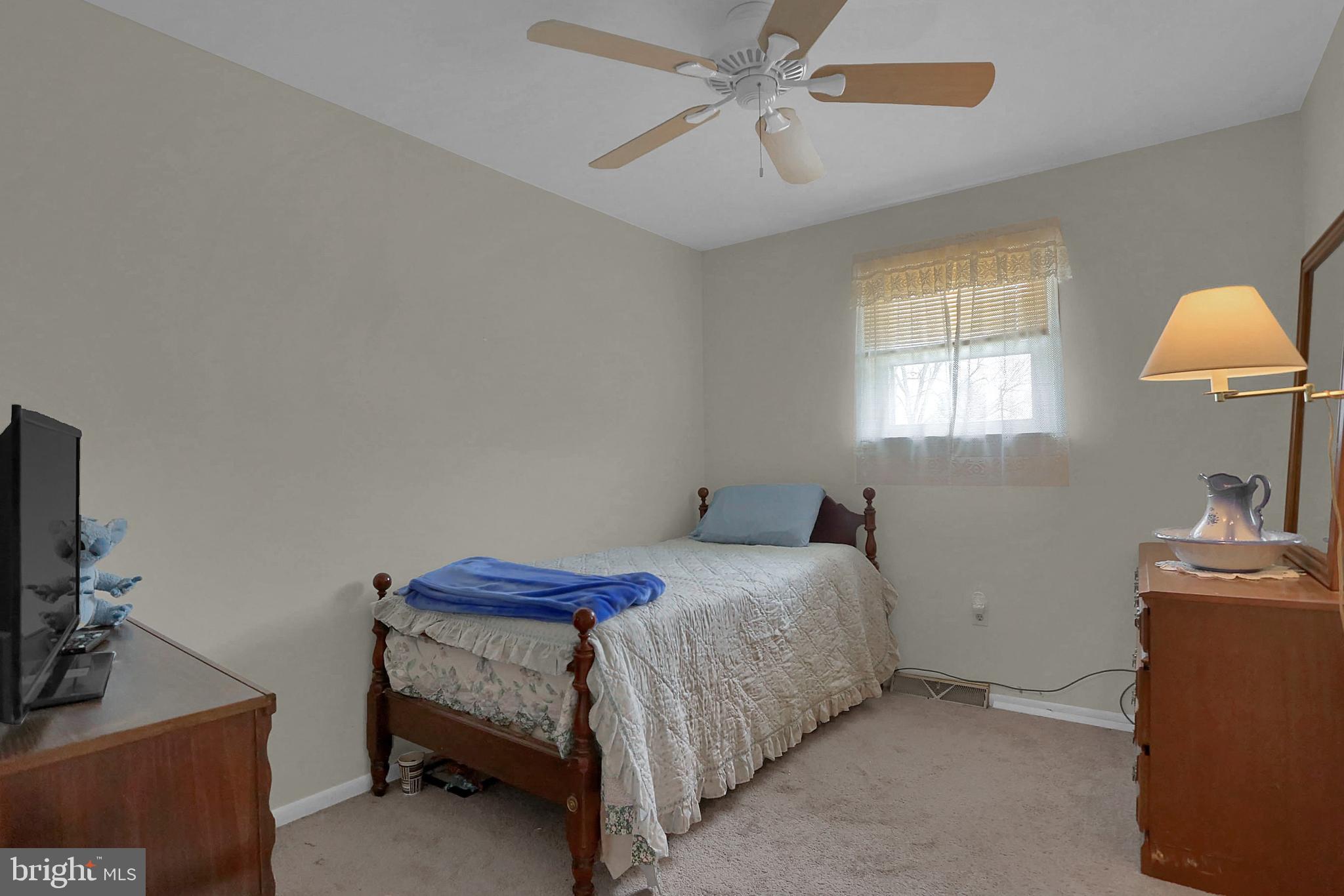 1361 Dayton Road Harrisburg, PA 17113 - Photo 29 of 38 Gallery Image 29