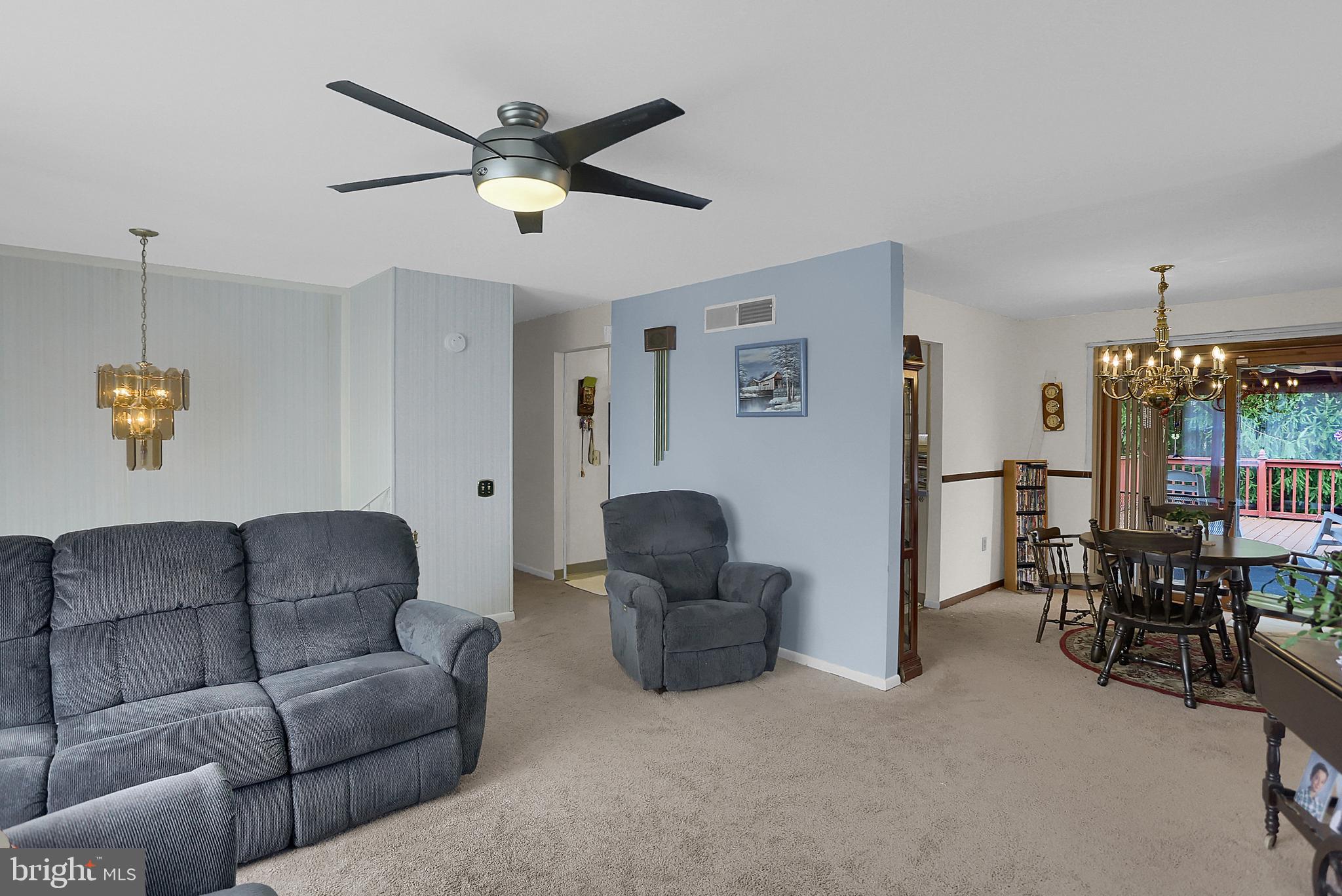 1361 Dayton Road Harrisburg, PA 17113 - Photo 10 of 38 Gallery Image 10