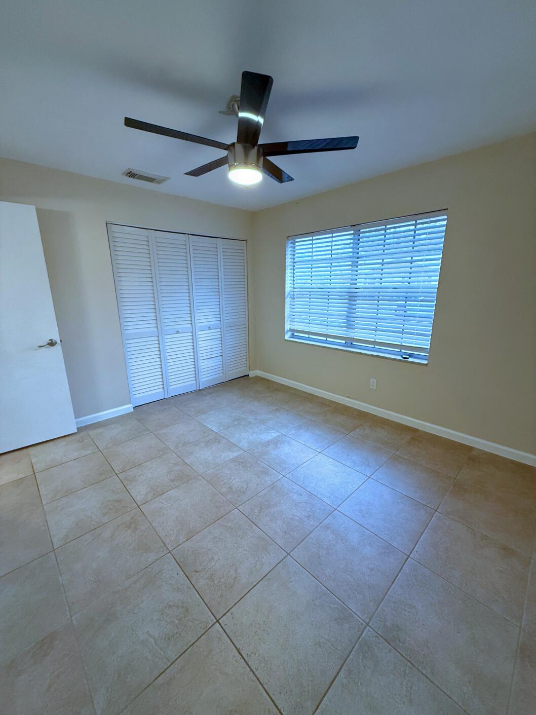 136 Doe Trail Jupiter, FL 33458 - Photo 14 of 38 2nd bedroom