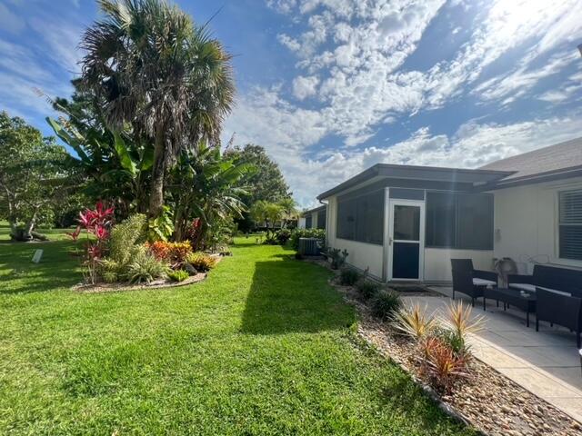 136 Doe Trail Jupiter, FL 33458 - Photo 23 of 38 Yard space
