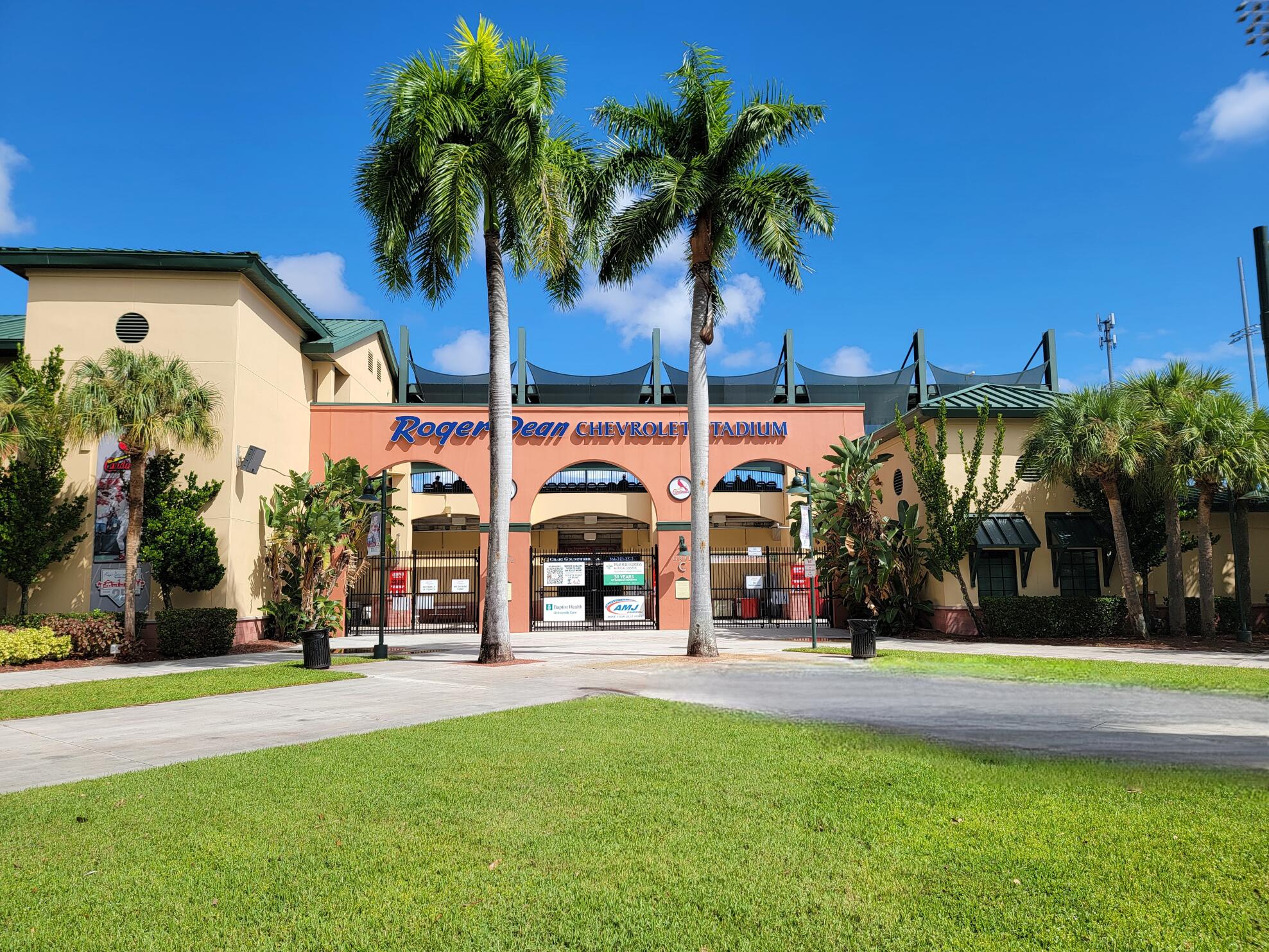 136 Doe Trail Jupiter, FL 33458 - Photo 34 of 38 Roger Dean Stadium