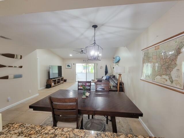 136 Doe Trail Jupiter, FL 33458 - Photo 7 of 38 Kitchen looking into Living area