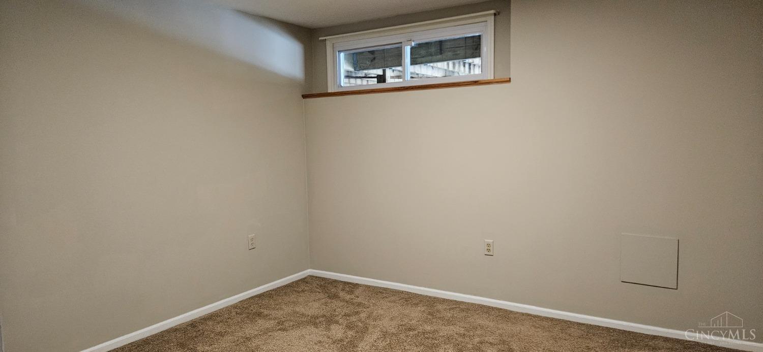 651 North Meadowcrest Road Cincinnati, OH 45231 - Photo 27 of 50 Gallery Image 27
