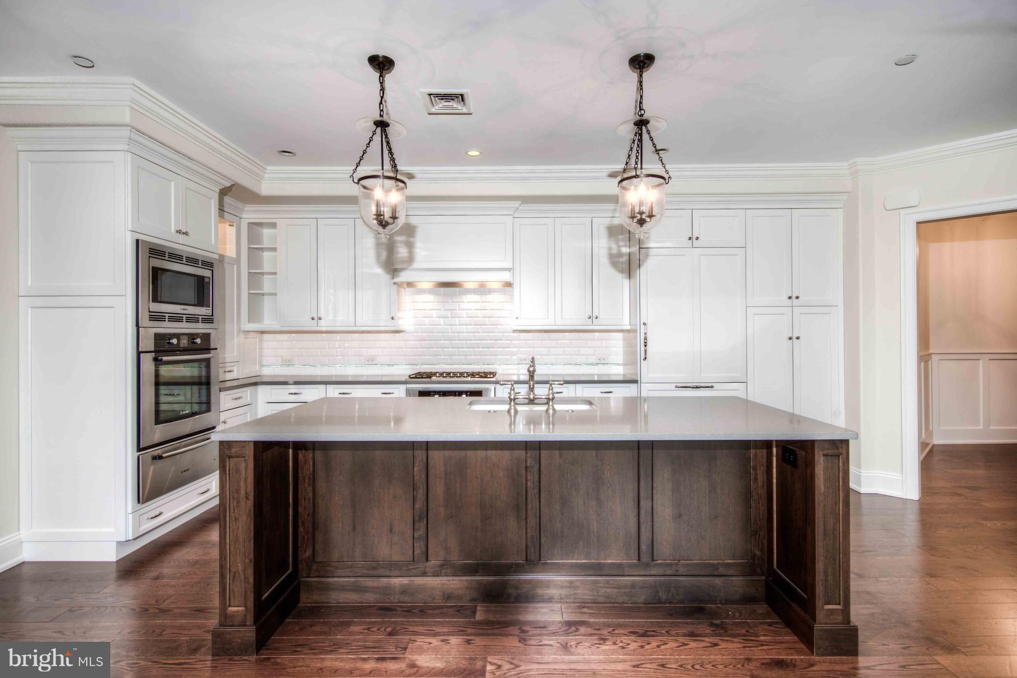 102 Louella Avenue, Unit A2 Wayne, PA 19087 - Photo 4 of 15