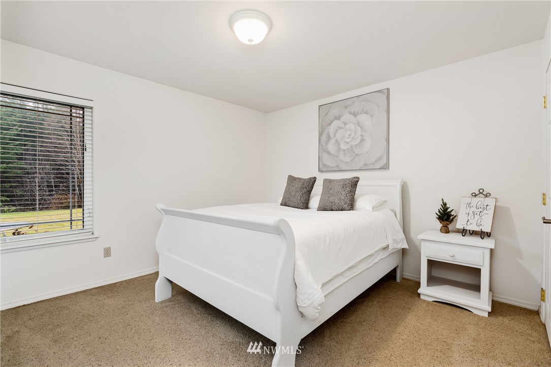 119 Smith Creek Road Raymond, WA 98577 - Photo 12 of 25 Gallery Image 12