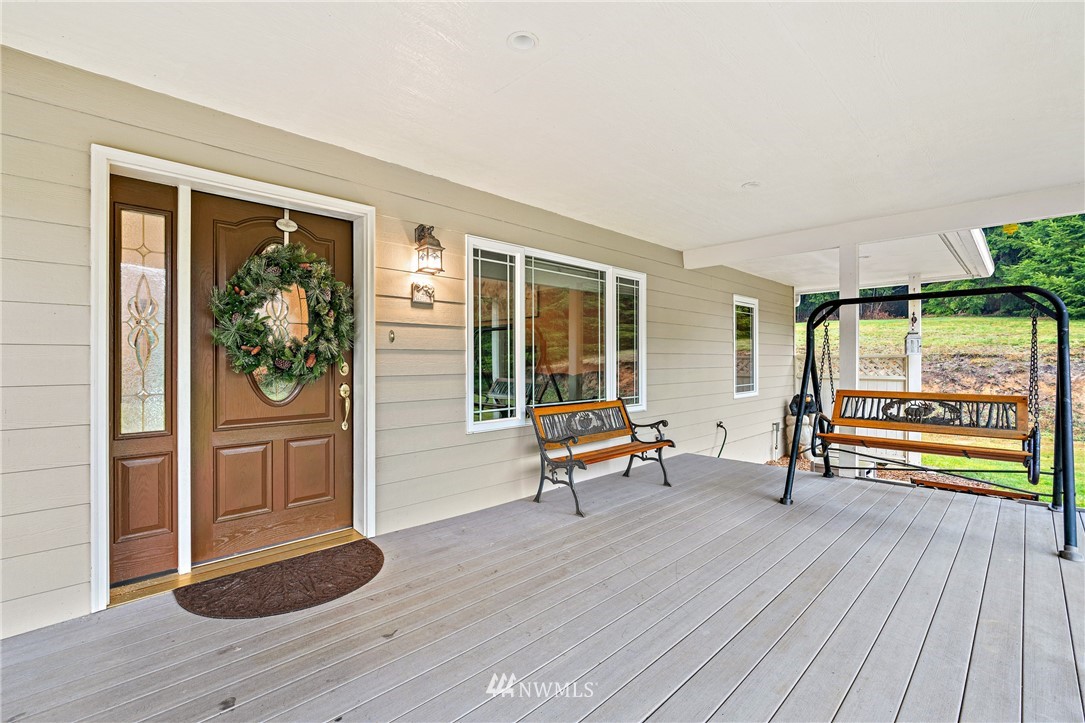 119 Smith Creek Road Raymond, WA 98577 - Photo 3 of 25 Gallery Image 3
