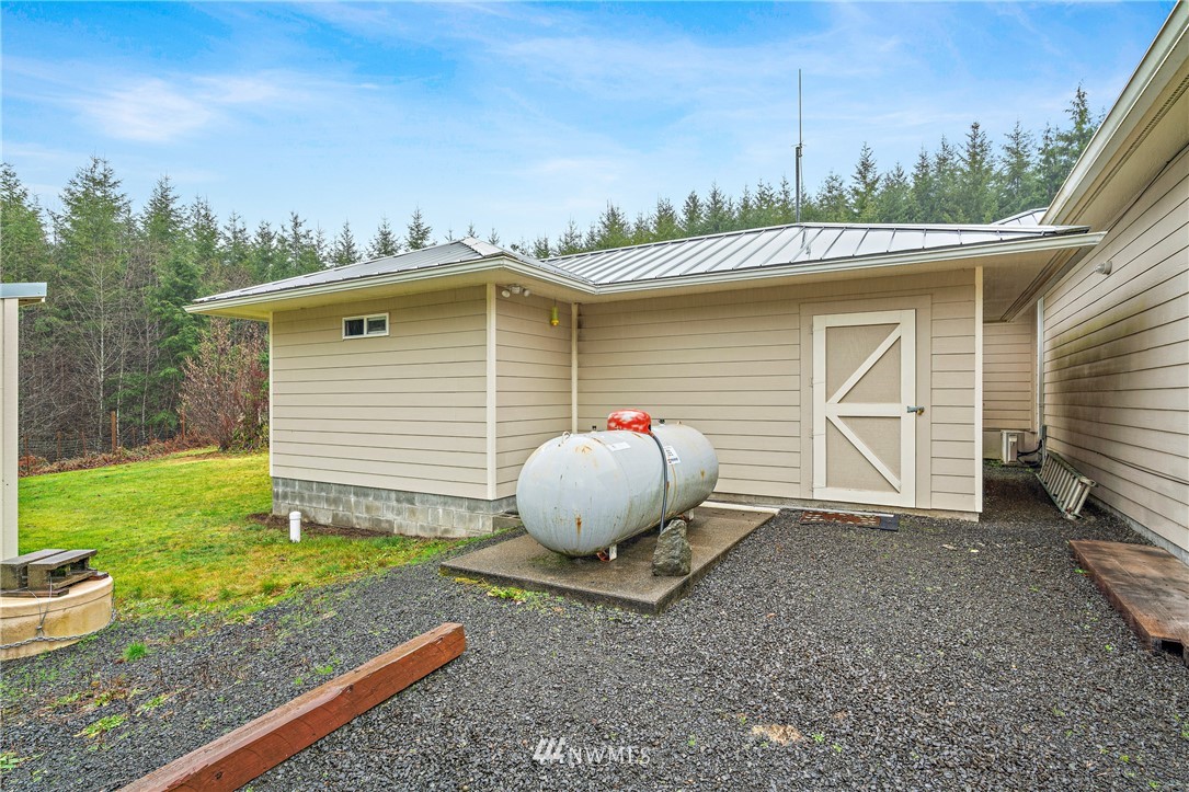 119 Smith Creek Road Raymond, WA 98577 - Photo 25 of 25 Gallery Image 25