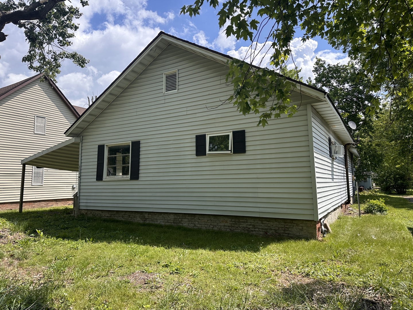 204 South 10th Street Herrin, IL 62948 - Photo 3 of 24