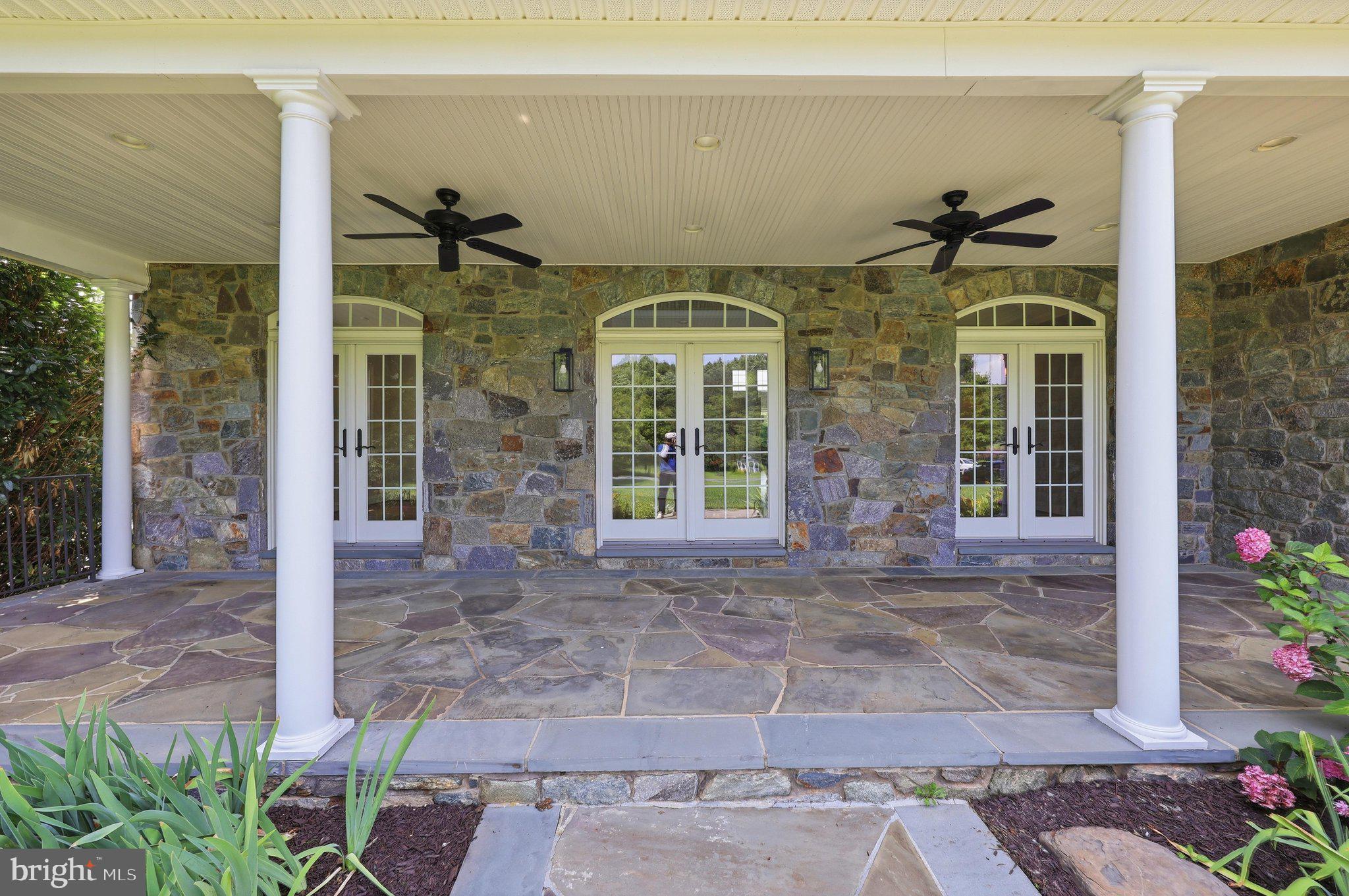 19014 Beallsville Road Poolesville, MD 20837 - Photo 4 of 83 Exterior Front
