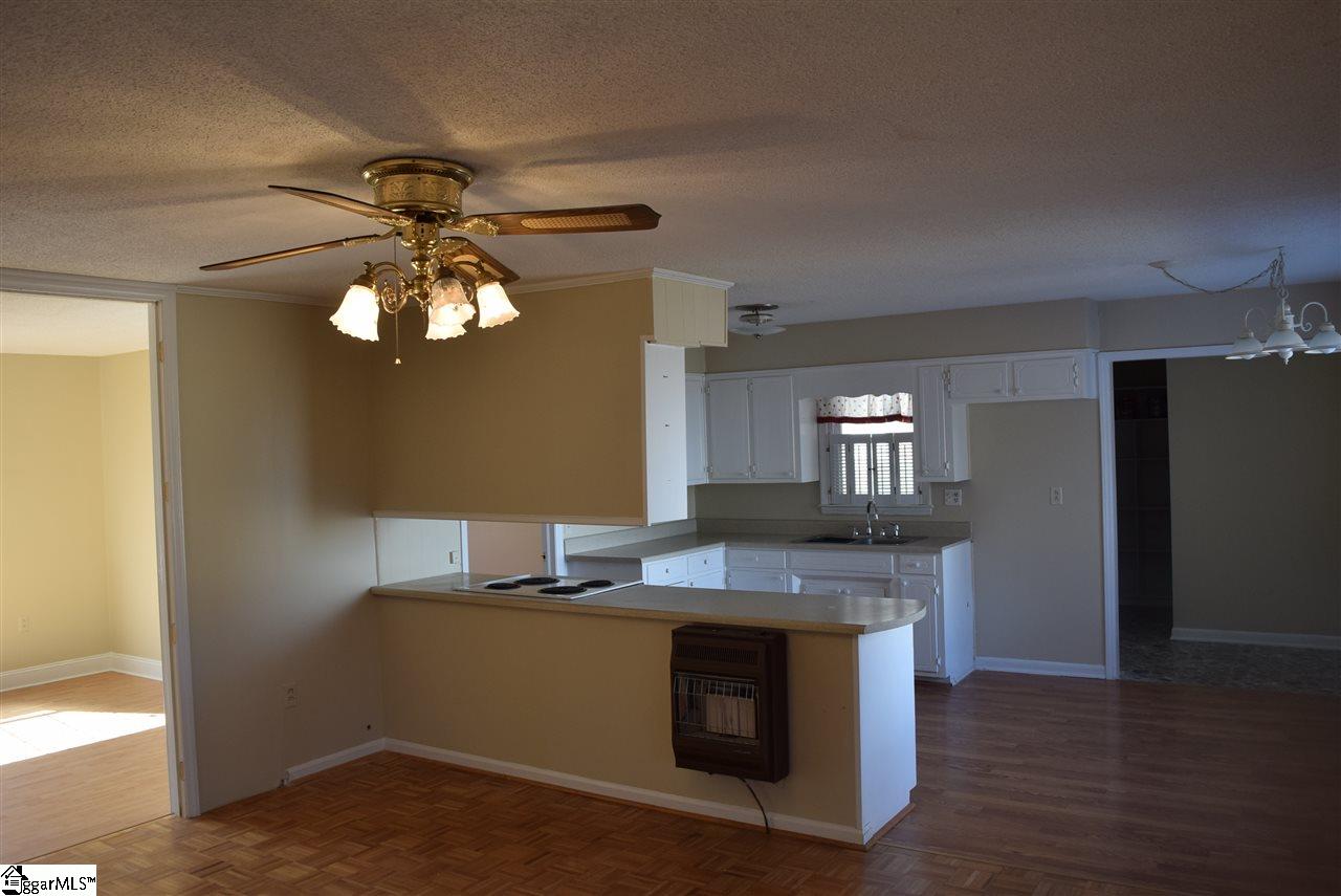 105 Coldstream Drive Boiling Springs, SC 29316 - Photo 7 of 26 Gallery Image 7